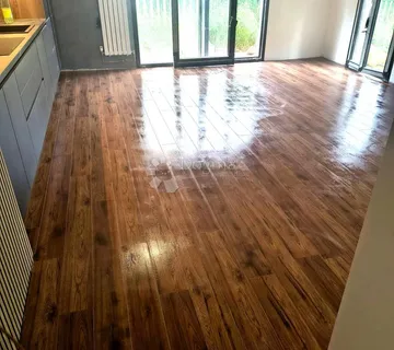 Mikulići – stan 75 m² s terasom i izlazom u vrt - cover