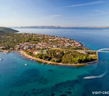 Atraktivno zemljište 619 m² u Ždrelcu, Kukljica – Blizu mora - Ždrelac, Pašman