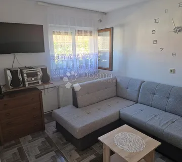 Kuća u prirodi s prekrasnim pogledom na Ravnu goru i velikom okućnicom - cover