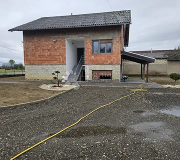 Kuća za najam radnicima - Šemovec, Trnovec Bartolovečki