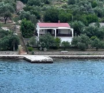 Kuća 1. Red Morska Oaza Otoka Vela Rava - Rava, Zadar