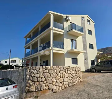 8 MODERNIH APARTMANA NA PAGU – 70 m OD MORA - cover