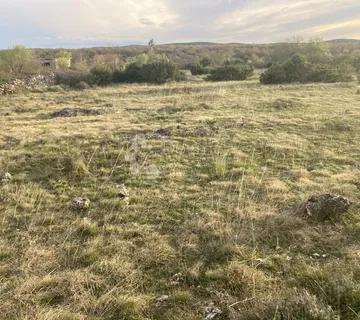 INVESTITORI PRILIKA: Građevinska parcela u zaleđu Vodica - Čista Mala, Vodice