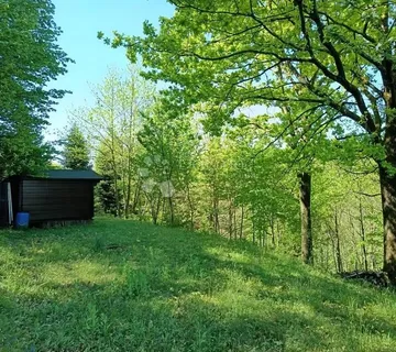 Građevinsko zemljište na prodaju - blizina rijeke Dobre - Zadobarje, Karlovac