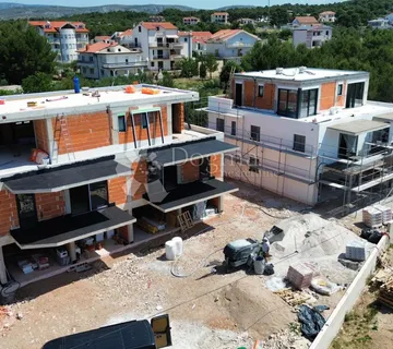 Brodarica-1. Kat Dvosobni Stan - Brodarica, Šibenik