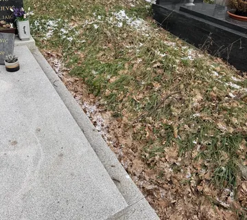 Prilika Posebno Grobno Mjesto !! - Zagreb