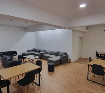 Dubrava, poslovni prostor 402 m², INVESTICIJSKA PRILIKA - Zagreb