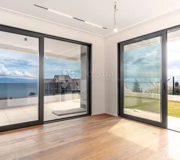 5★ LOVRAN: 65 m² + 22 m² NATKRIVENE TERASE + 143 m² DODATNOG  PROSTORA (stan A-S1) - cover