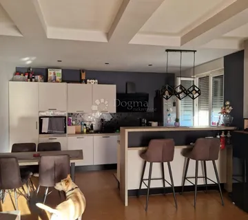 Škurinje Odličan Dvoetažni Stan 3s+db - Rijeka