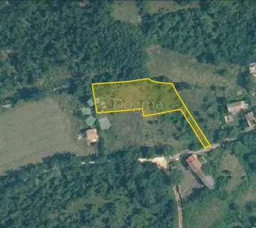 PRILIKA! Građevinsko s dozvolom i pristupnim putem 1556m - Kanfanar