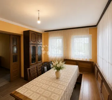 Obiteljska kuća s velikom okućnicom u Ždralovima - Ždralovi, Bjelovar