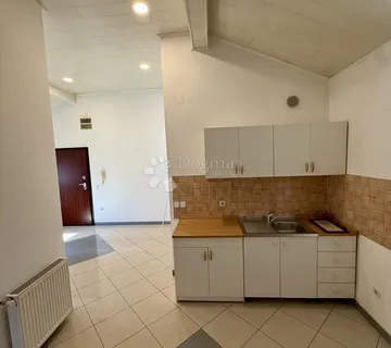 Zagreb, Trnje, poslovni prostor NKP 82,66 m2 na izvrsnoj lokaciji - cover
