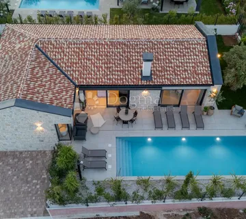 Potpuno opremljena vila s 3 spavaće sobe i bazenom – Poreč, Istra - Tar, Tar-Vabriga