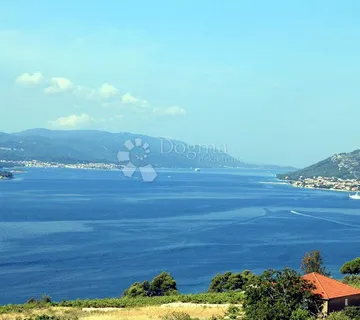GRAĐEVINSKO ZEMLJIŠTE 519 m² S GRAĐEVINSKOM DOZVOLOM – PANORAMSKI POGLED, PELJEŠAC - cover
