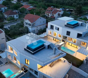 Raskošan penthaus s bazenom, 100 m od mora - Kožino, Zadar