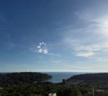 Stan S Otvorenim Pogledom Na More – Veliki Potencijal Na Odličnoj Lokaciji! - Pula