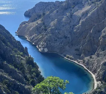 JABLANAC ATRAKTIVNO GRAĐEVINSKO ZEMLJIŠTE 1435 m2 70 m OD MORA - Jablanac, Senj