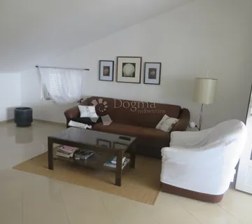 Dramalj, etaža 123 m2, parking, prodaja - Dramalj, Crikvenica
