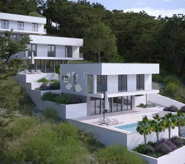 Građevinsko zemljište s projektom vile i bazenom – Novigrad