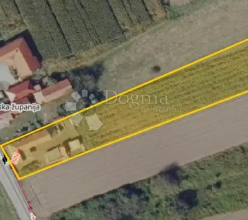 Građevinsko zemljište s objektima - Varaždin