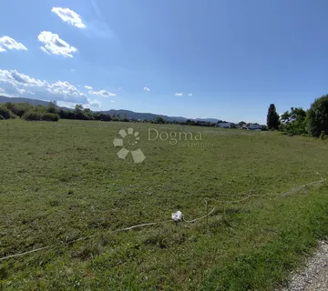 Domaslovec - poljoprivredno zemljište - Domaslovec, Samobor