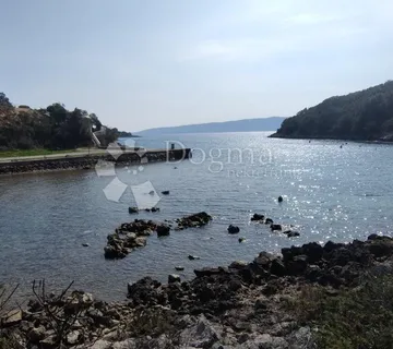 ZEMLJIŠTE BLIZU MORA - POTENCIJAL ZA KAMP - cover