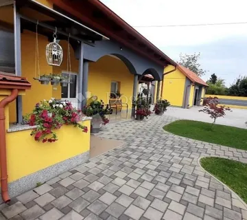 Samostojeća kuća - 136 m2 + gospodarska zgrada/ Čakovec - Krištanovec, Čakovec