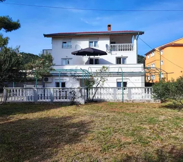 Mediteranska kuća s maslinikom - Barbat na Rabu, Rab