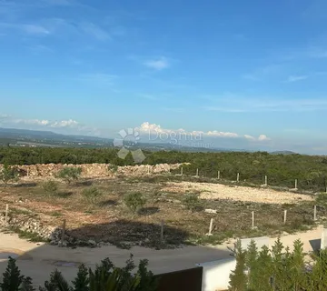 Građevinsko zemljište za velike ideje - Donje Raštane, Sveti Filip i Jakov
