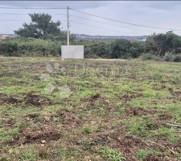Građevinsko zemljište sa pravomoćnom Građevinskom dozvolom - Pula