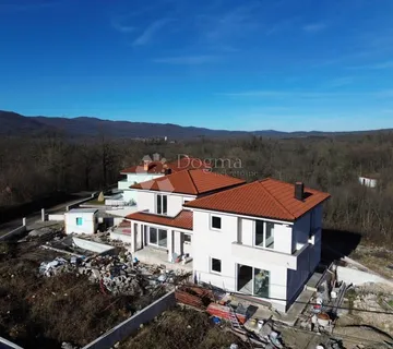 Blizina Matulja - visoki rohbau - Mučići, Matulji