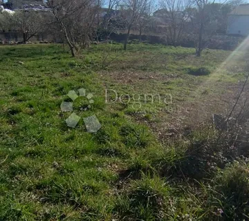 Zemljište Šira Okolica Grada Krka - Idealno Za Montažnu Gradnju!