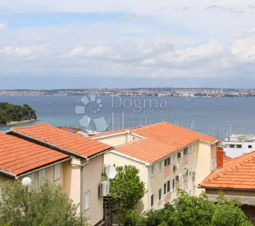 Poslovni prostor – centar Preka - cover