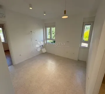 Vojak-97m2,3skl,kompletno adaptiran ,balkon, - Rijeka
