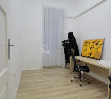 Poslovni Prostor U Blizini Centra Rijeke - Rijeka