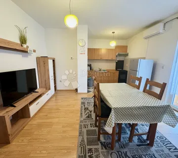 Čavle - Dugoročni Najam Stana