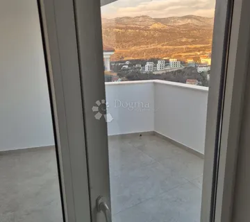 APARTMAN POTKROVLJE 95m2-novogradnja - Novi Vinodolski