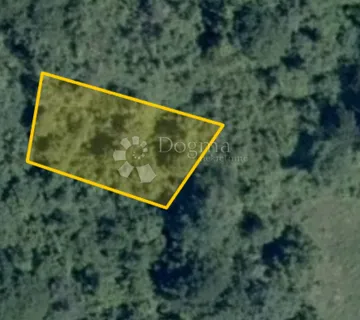 Na prodaju poljoprivredno zemljište – 335 m², Donja Voća!