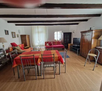 Poreč centar dvoetažni stan