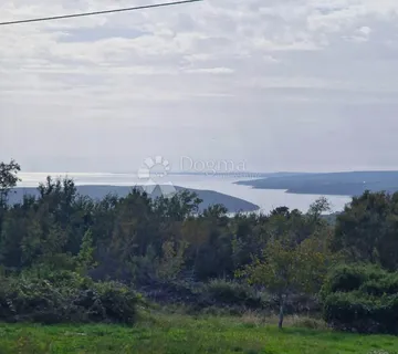 LABIN,veliko građevinsko zemljište sa pogledom na more