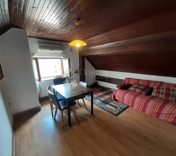 Trešnjevka, blizu Selske: 4-soban stan u potkrovlju, 51 m2 - Zagreb