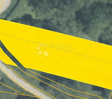 Građevinsko i poljoprivredna zemljišta uz cestu – Donja Voća, 1.326 m²