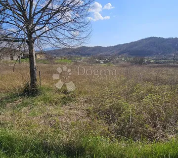 Građevinsko zemljište - okolica Pazina - Novaki Pazinski, Cerovlje
