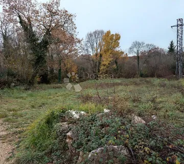 Građevinsko zemljište 1.022 m² — ravan teren, otok Krk - Vrbnik
