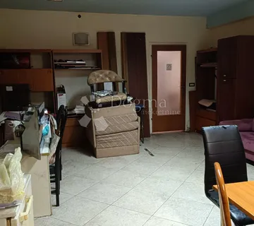 Centar, pp 50 m2 - Rijeka