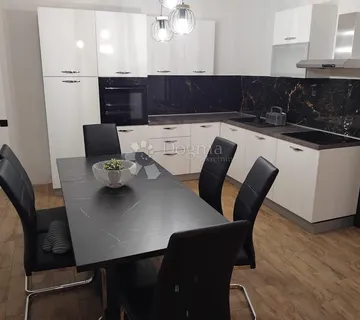 Komforan stan u Kostreni sa uključenim režijama u cijeni - Kostrena Sveta Lucija, Kostrena