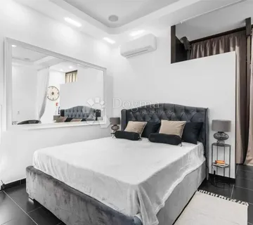 RIJEKA CENTAR, studio ili poslovni prostor