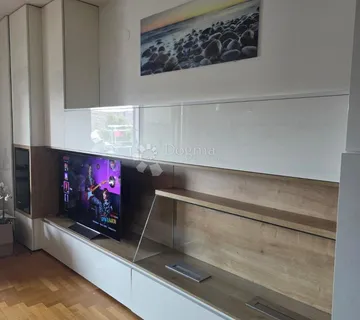 Ekskluzivan obiteljski stan u srcu grada-najam - Osijek