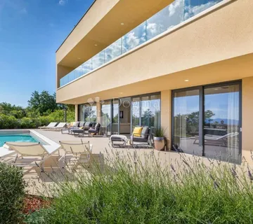 LUKSUZNA VILLA S POGLEDOM NA MORE ZA HEDONISTE, link za 3D turu u opisu - Rabac, Labin