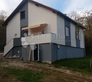 Obiteljska kuća u Topuskom